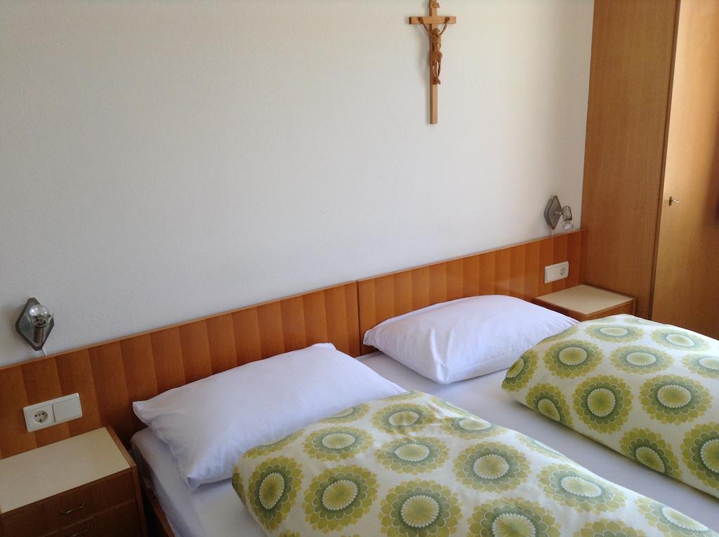 Garni Hofer Aparthotel Sexten Exterior foto