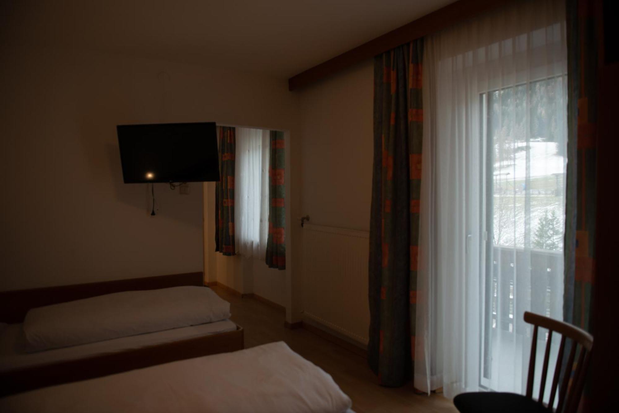 Garni Hofer Aparthotel Sexten Exterior foto