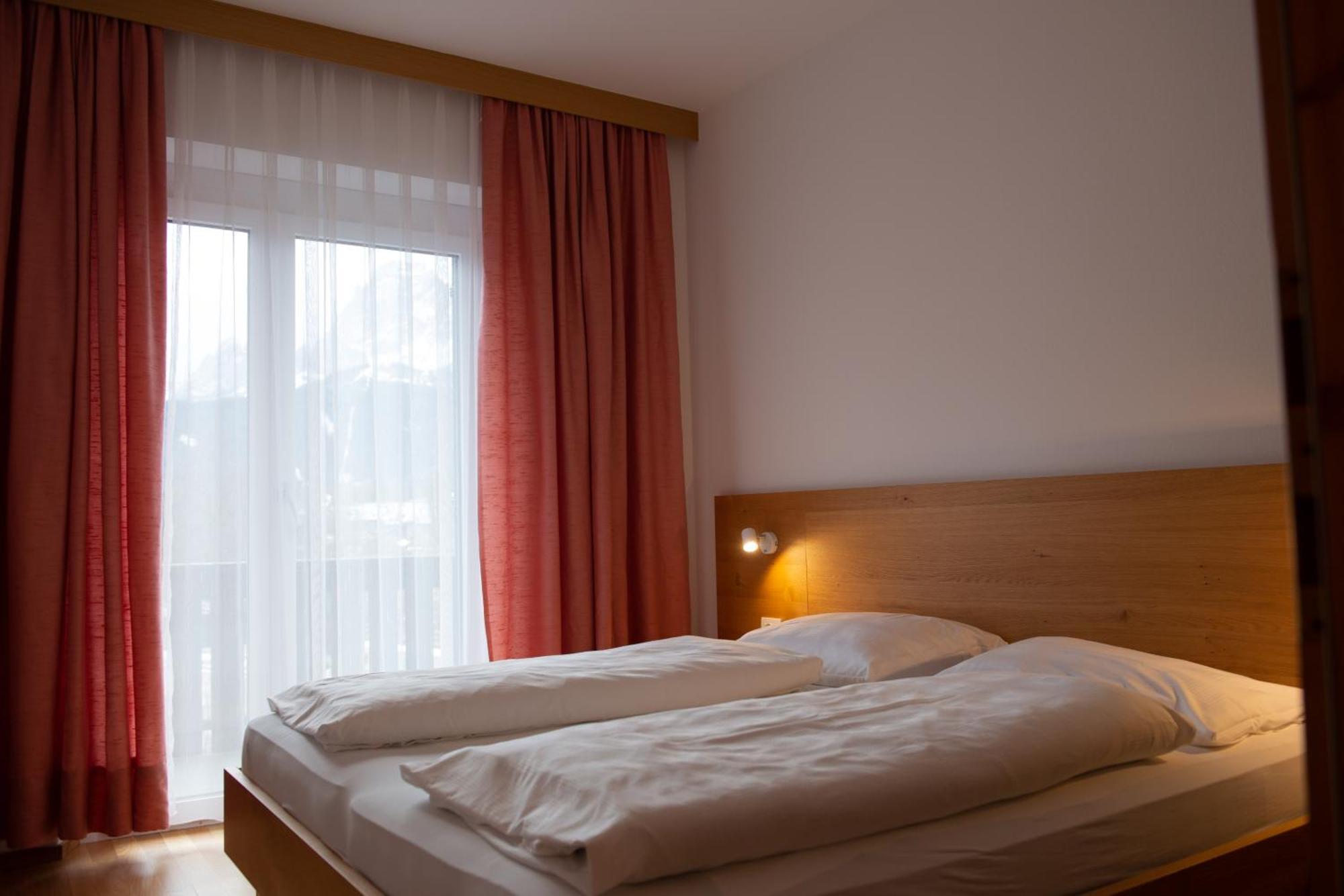 Garni Hofer Aparthotel Sexten Exterior foto
